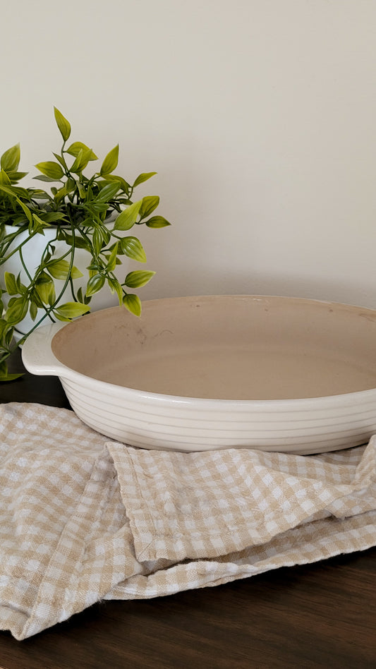 New Traditions : Family Heritage Oval Baker | Pampered Chef | Sept '23