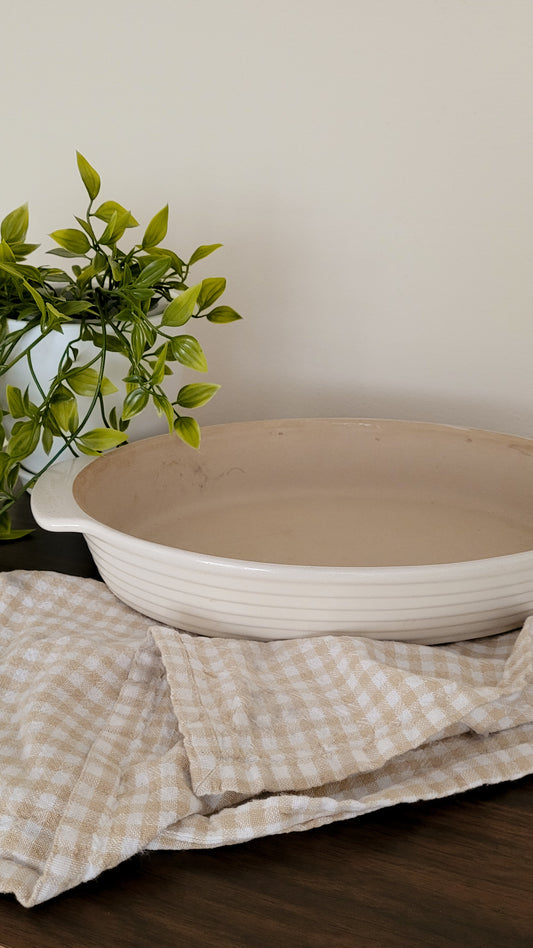 New Traditions : Family Heritage Oval Baker | Pampered Chef | Sept '23