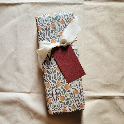 Avonlea Gift Wrap