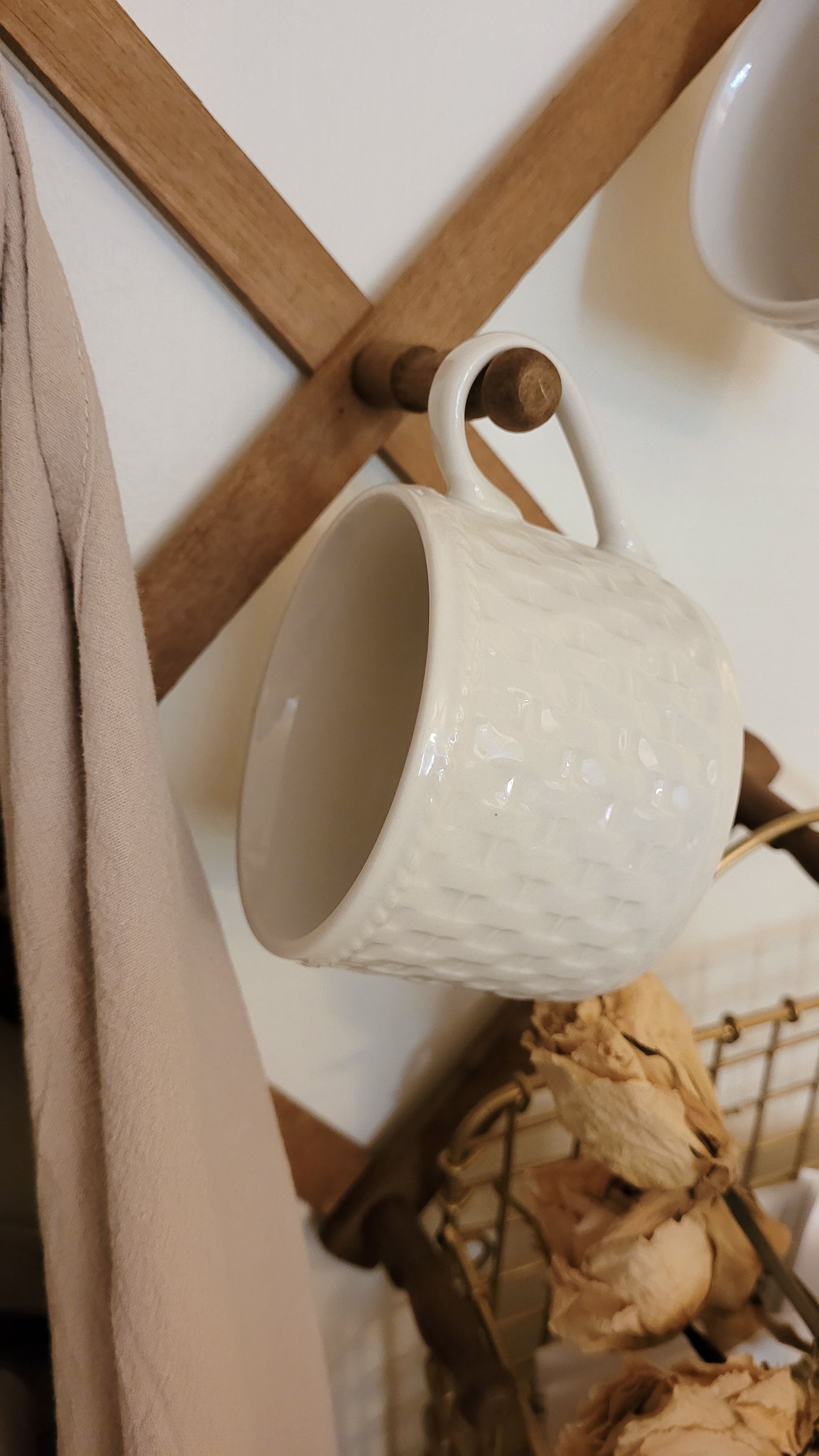 Basket Weave Tea cups | Set of Four | Oct drop